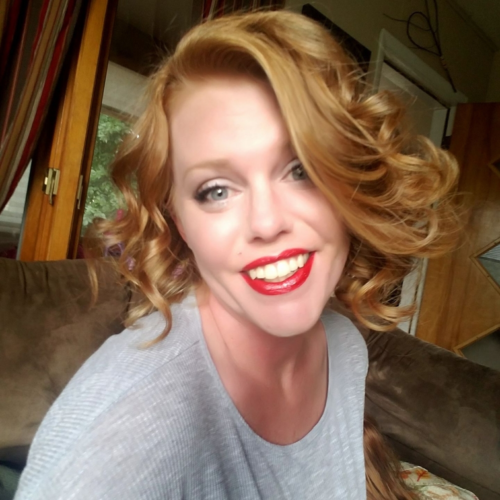 Meet your Posher, Christina